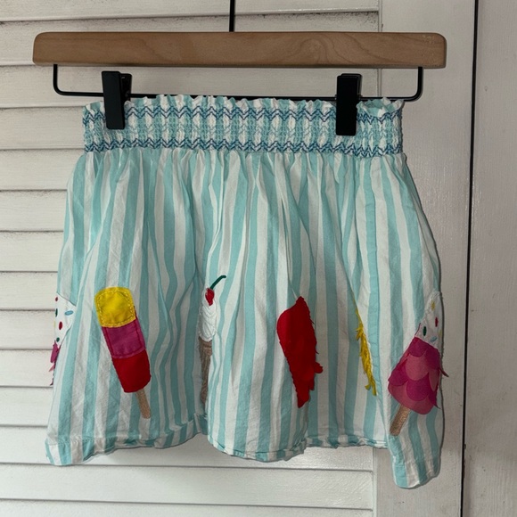 Girls Mini Boden Smocked Waist Ice Cream Applique Skirt size 6/7 - Picture 3 of 6